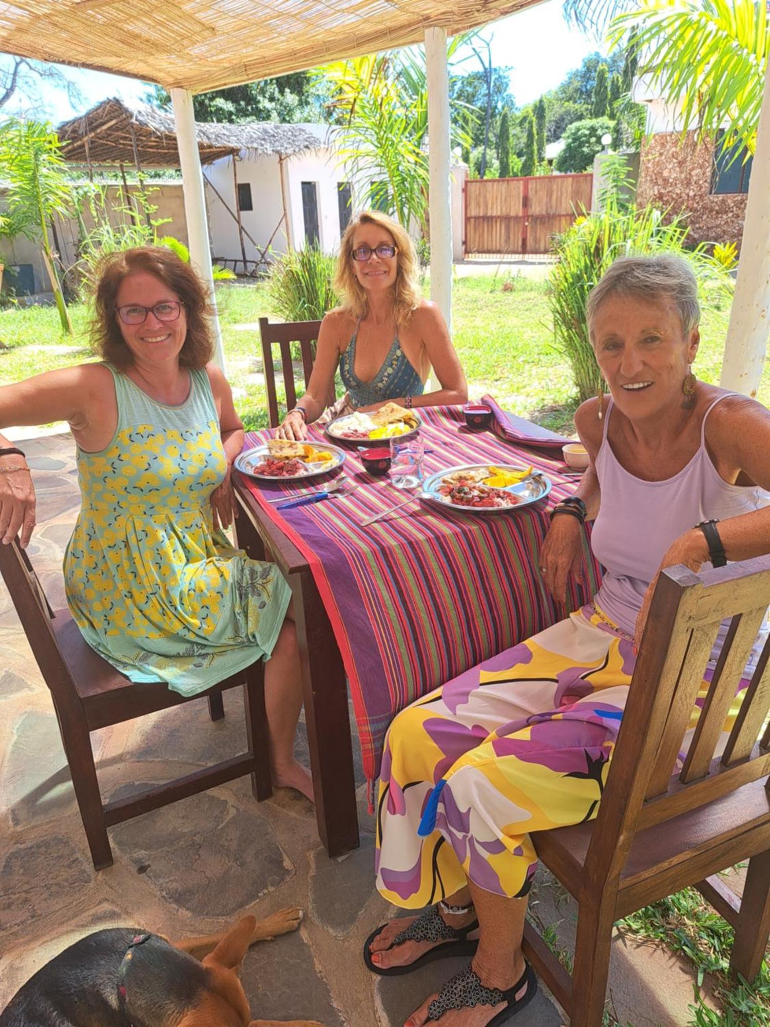 Diani Yoga Barn Bed and Breakfast Ukunda Eksteriør billede